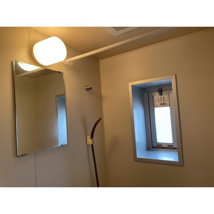 物件内観写真10　(内観写真)