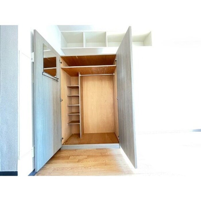 物件内観写真10　(収納)