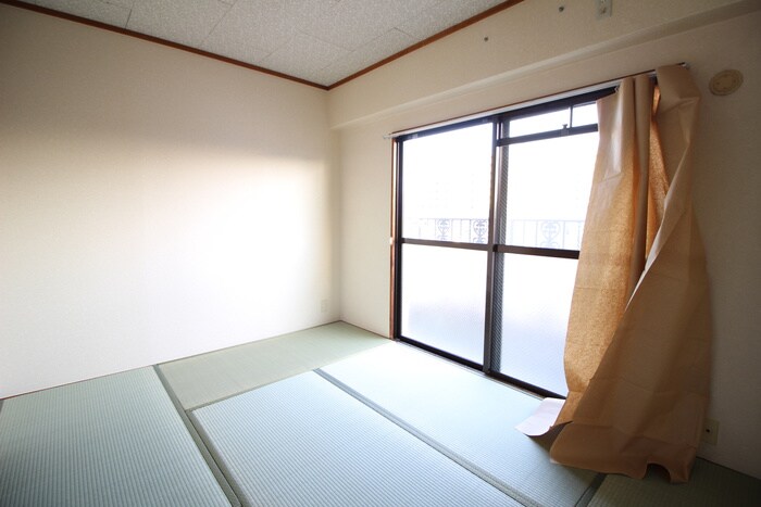 物件内観写真12　(居室)