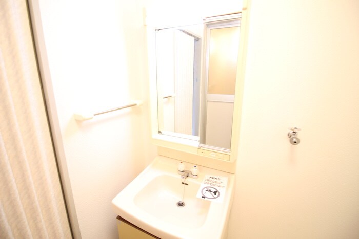 物件内観写真15　(洗面)