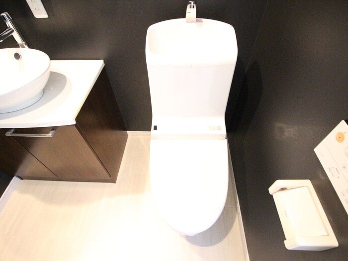 物件内観写真15　(トイレ)