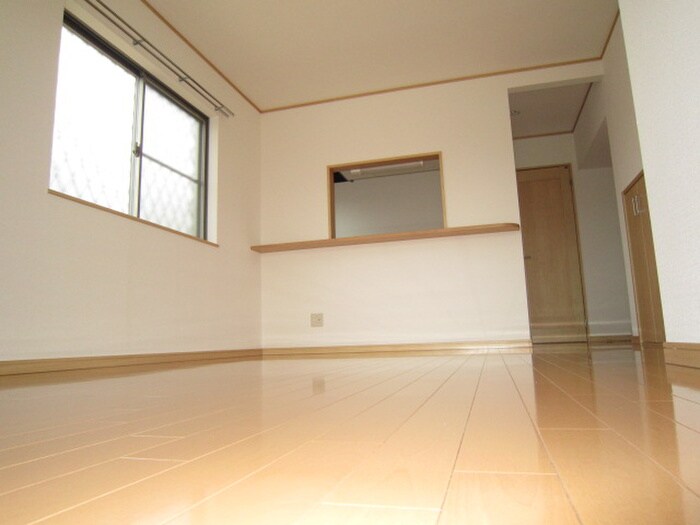 物件内観写真4　(居室)