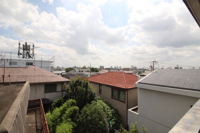 物件内観写真21　(室内からの展望)