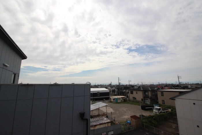 物件内観写真22　(室内からの展望)