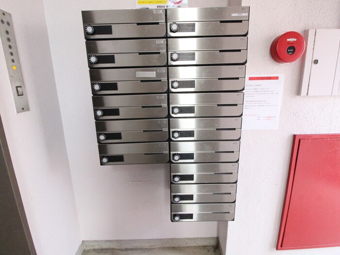 物件外観写真6　(建物設備)