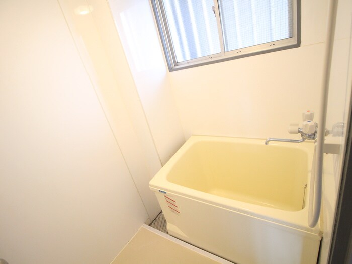 物件内観写真12　(バス／シャワールーム等)