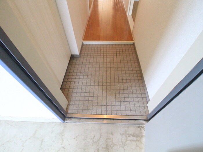 物件内観写真20　(玄関)