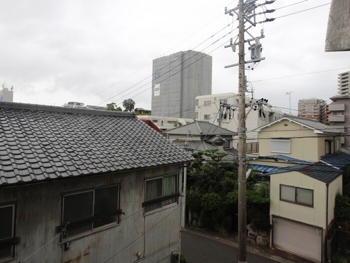 物件内観写真20　(室内からの展望)