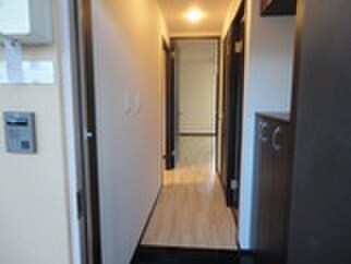 物件内観写真16　(廊下)