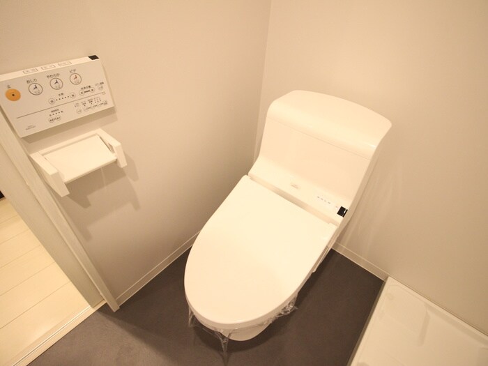 物件内観写真13　(トイレ)