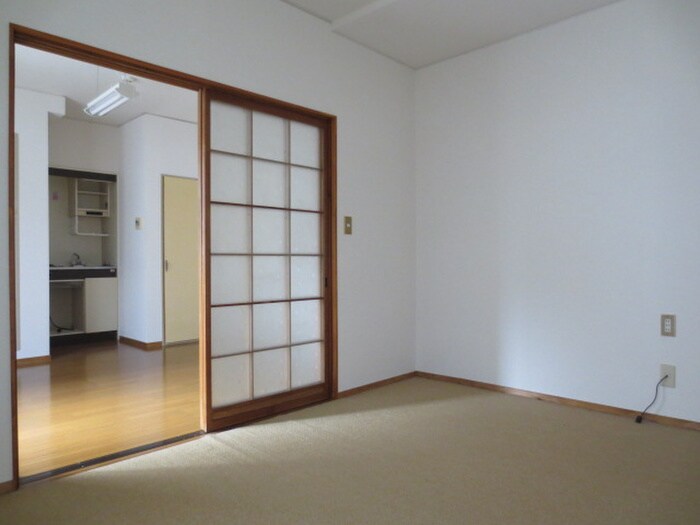 物件内観写真12　(内観写真)