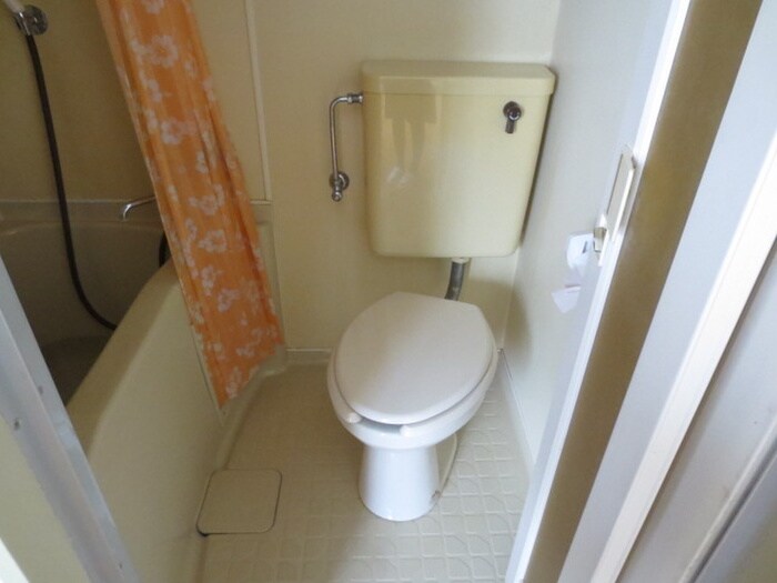 物件内観写真15　(トイレ)