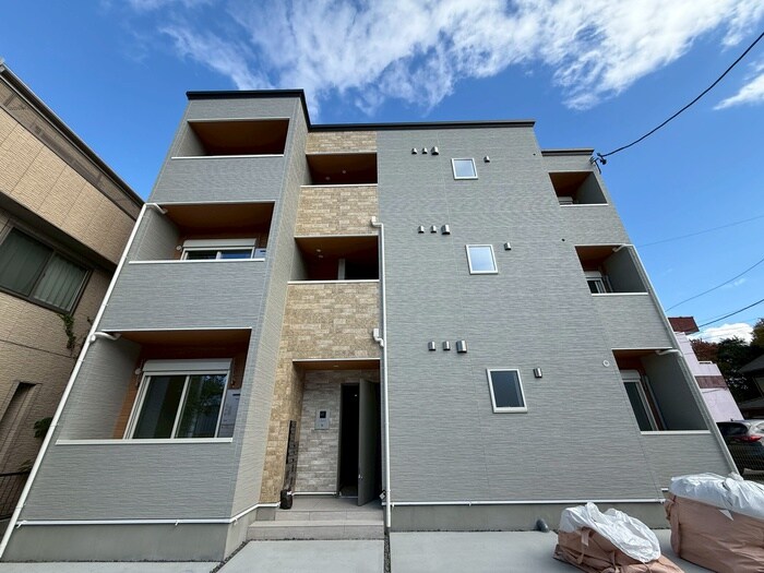 物件外観写真3　(外観写真)