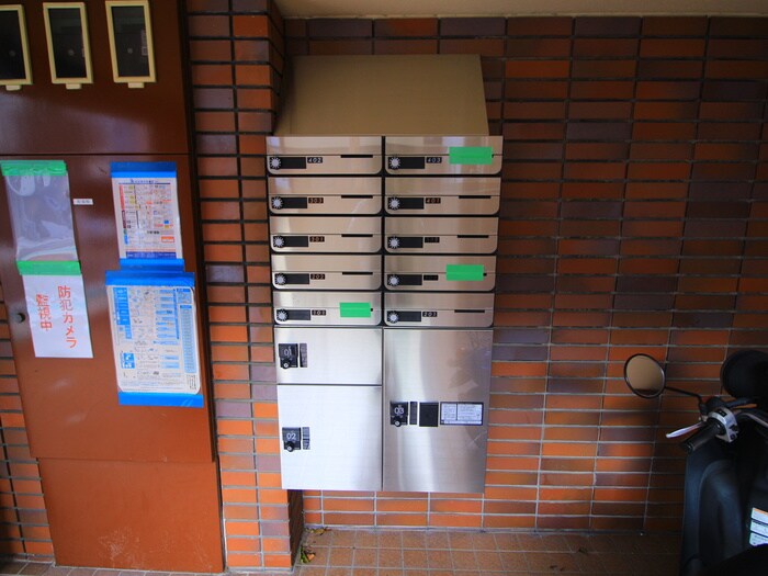 物件外観写真4　(建物設備)