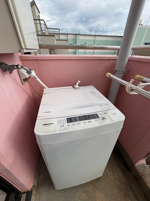 物件内観写真18　(洗濯機置場)