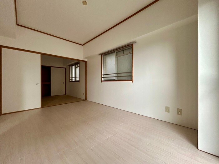 物件内観写真21　(居室)