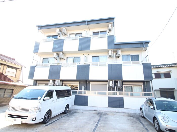 物件外観写真2　(外観写真)