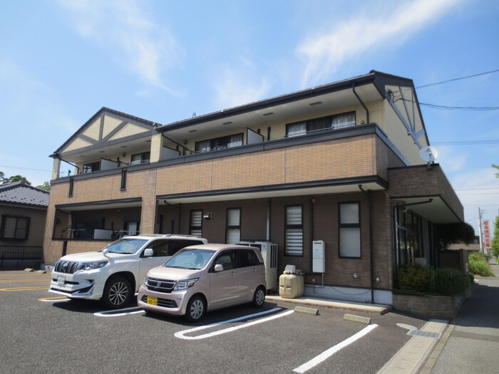 アンブレ－ム・ｙの物件外観写真