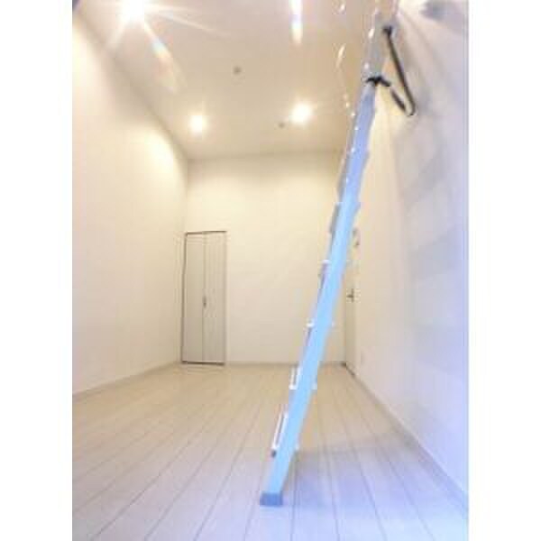 物件内観写真8　(内観写真)