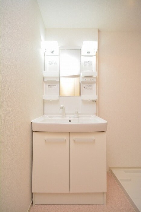 物件内観写真11　(バス／シャワールーム等)