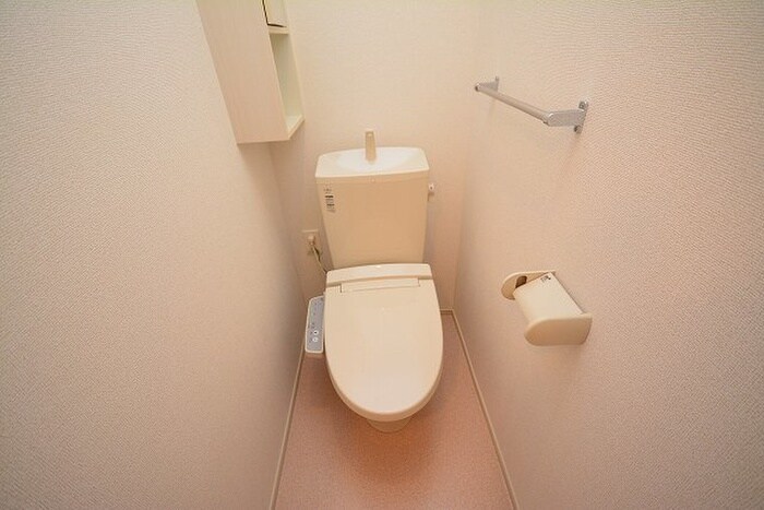 物件内観写真12　(トイレ)