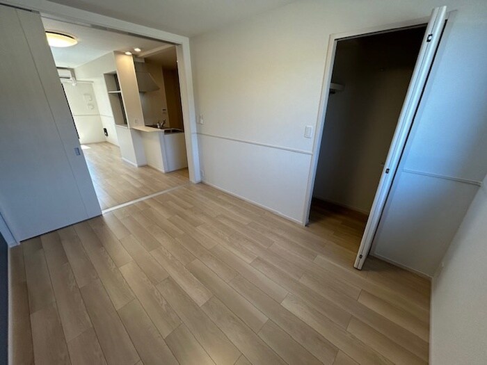 物件内観写真5　(収納)