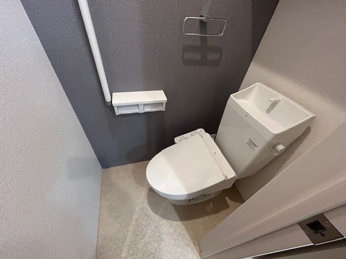 物件内観写真12　(トイレ)