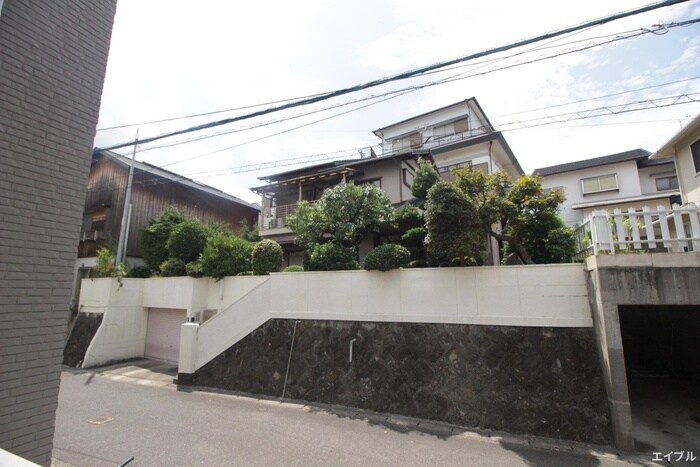 物件内観写真17　(室内からの展望)