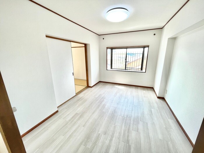 物件内観写真5　(居室)