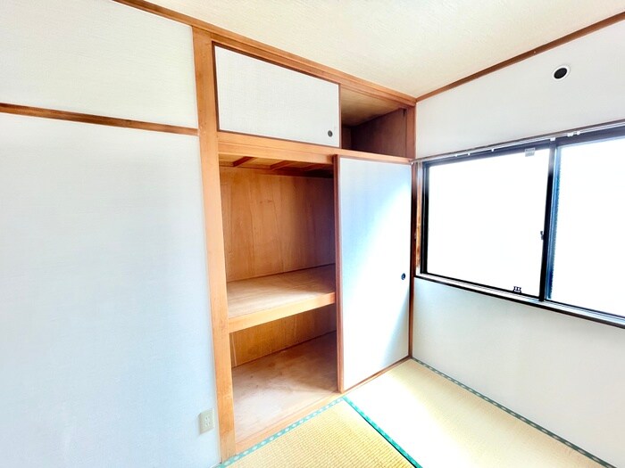 物件内観写真10　(収納)