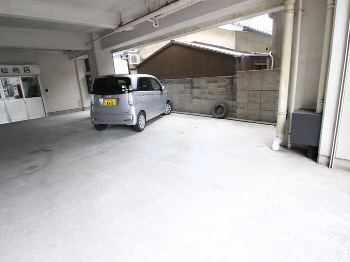 Ｗｉｌｌいのさかの駐車場