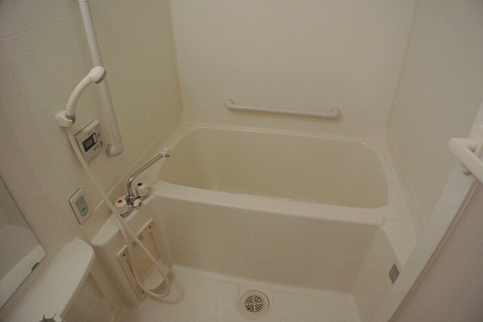 物件内観写真10　(バス／シャワールーム等)