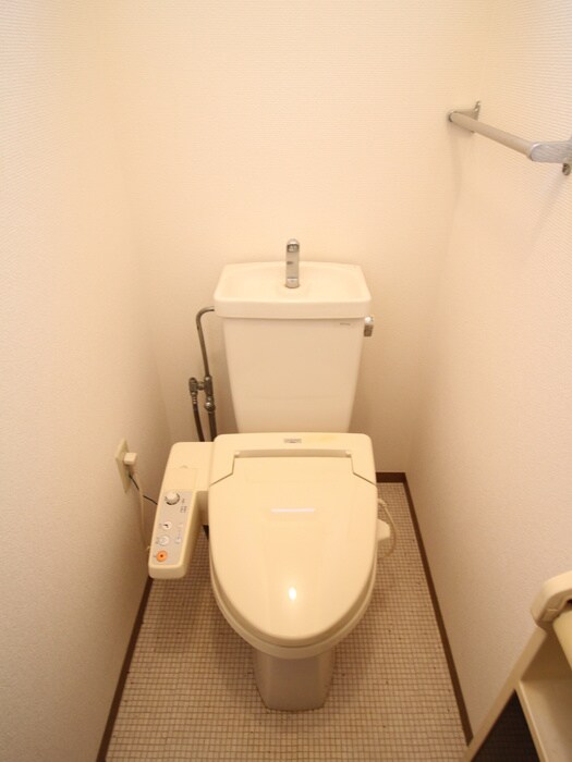 物件内観写真7　(トイレ)