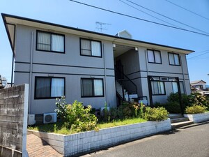 クレインヴィレッヂⅡ　Ｂ棟外観写真