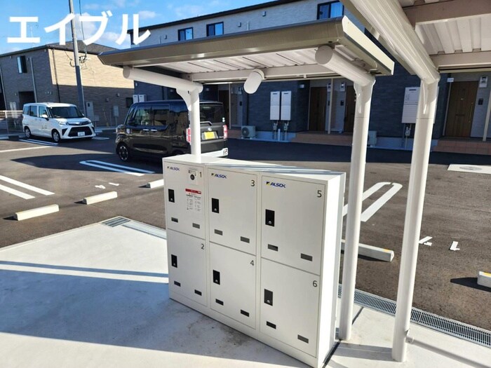 物件外観写真4　(建物設備)