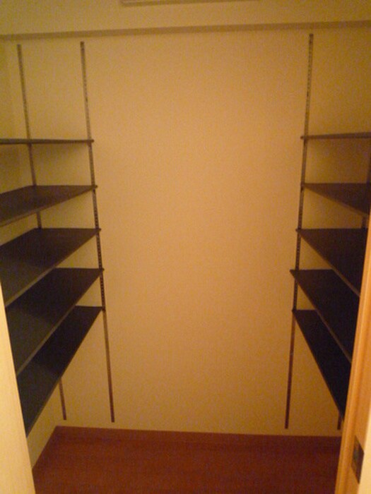 物件内観写真12　(靴箱)