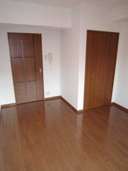 物件内観写真11　(居室)