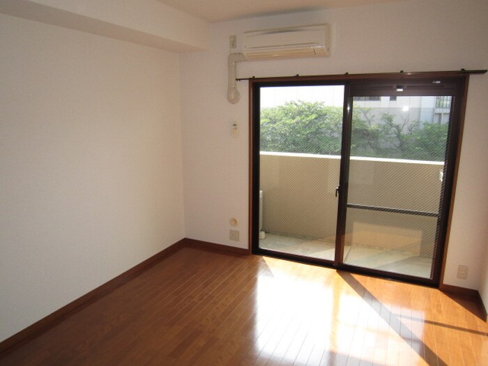 物件内観写真13　(居室)