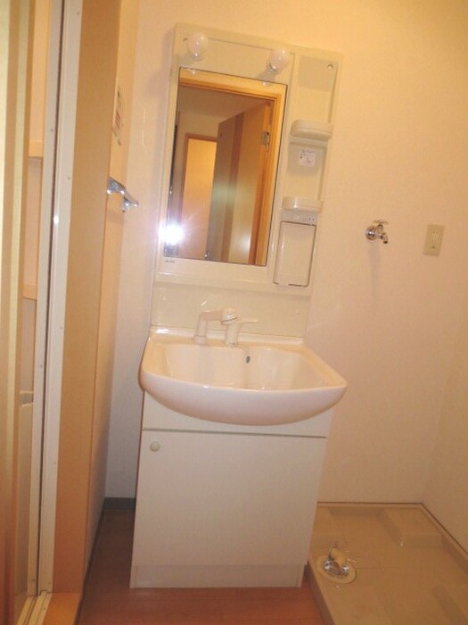 物件内観写真6　(洗面)