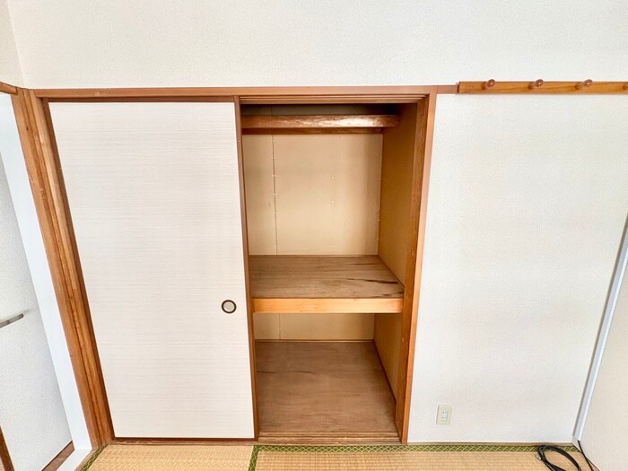 物件内観写真10　(収納)