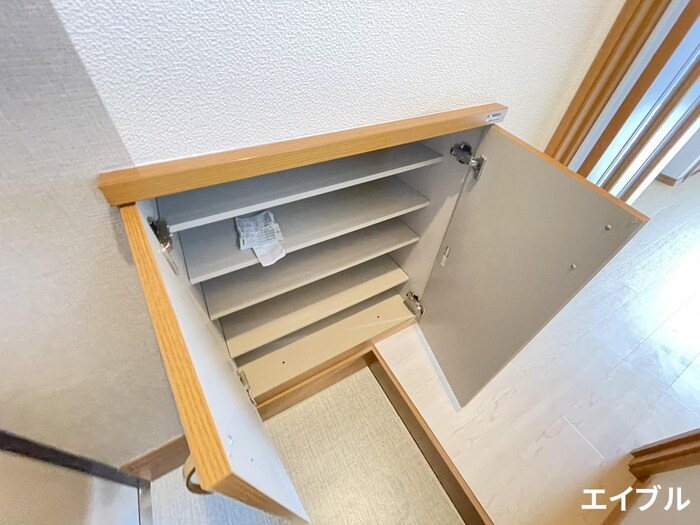 物件内観写真18　(靴箱)