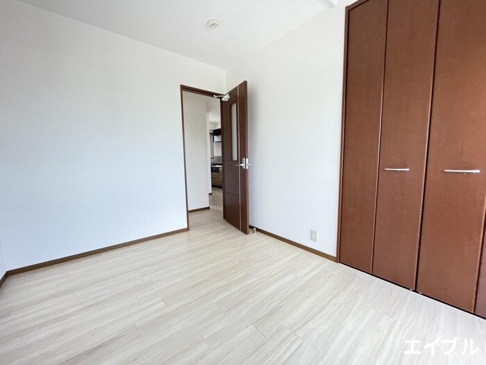 物件内観写真21　(居室)