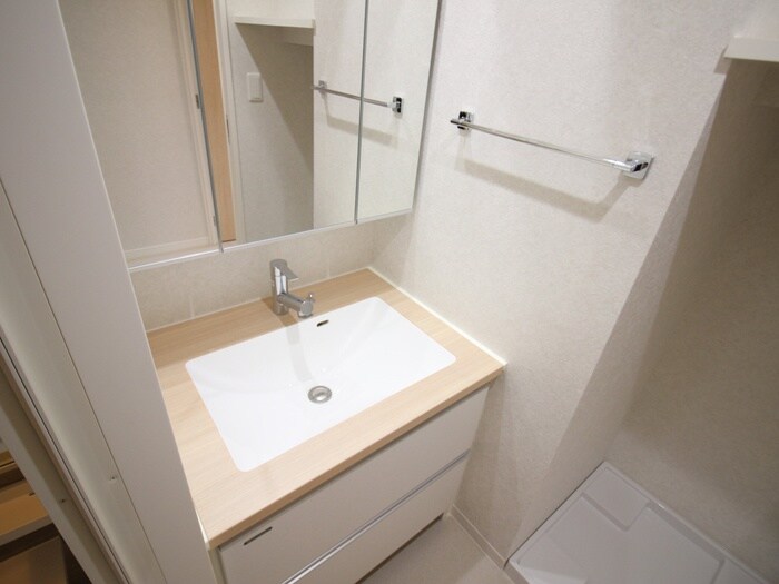 物件内観写真6　(洗面)