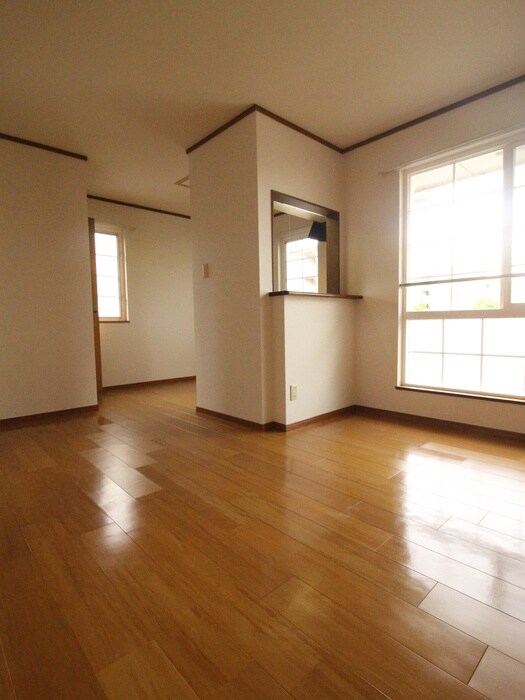 物件内観写真4　(居室)