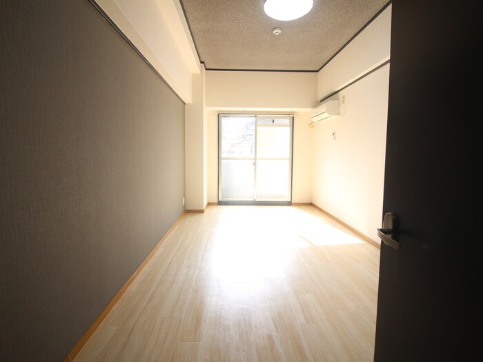 物件内観写真5　(居室)