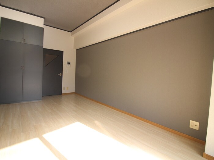物件内観写真18　(居室)