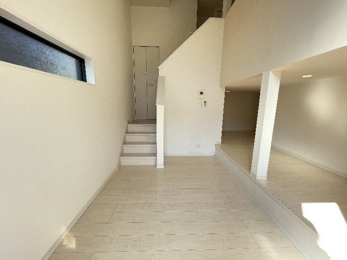 物件内観写真4　(居室)