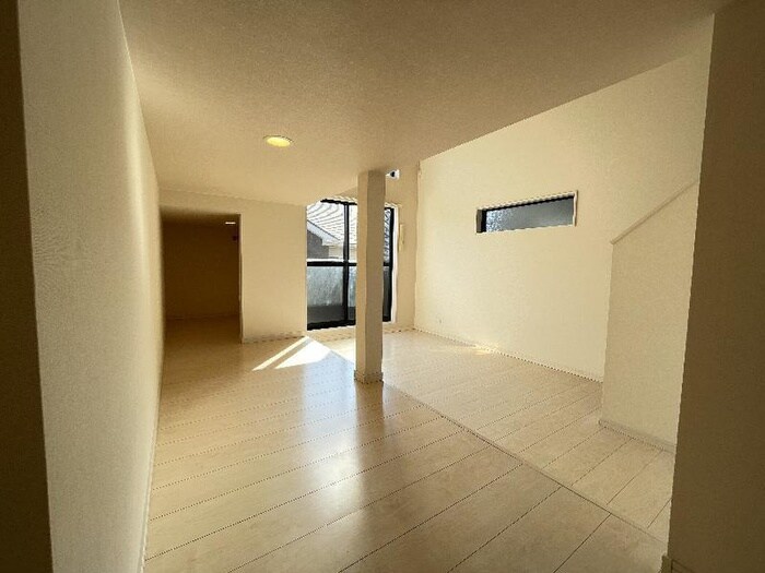 物件内観写真5　(居室)