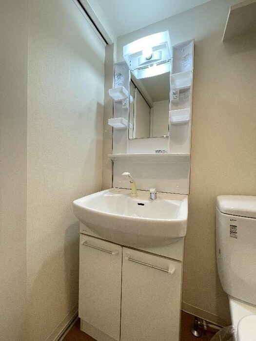 物件内観写真11　(洗面)