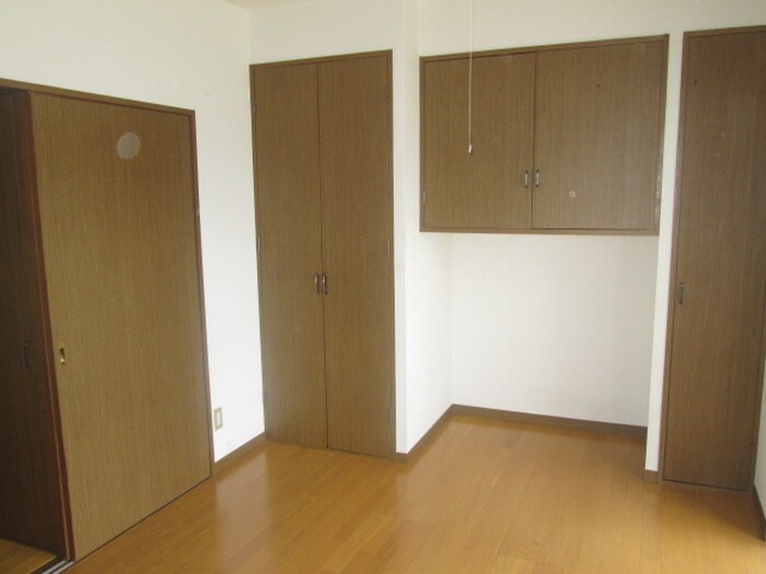 物件内観写真4　(内観写真)